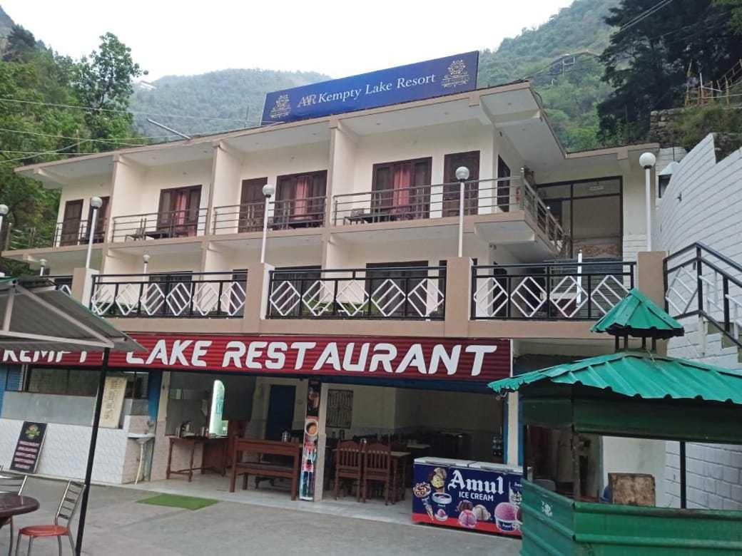 Hotel O Kempty Lake Adventure Resort Mussoorie Zewnętrze zdjęcie